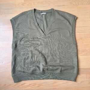 Zara V-Neck Sage Green Sweater Vest oversized Boxy Fit Size Large